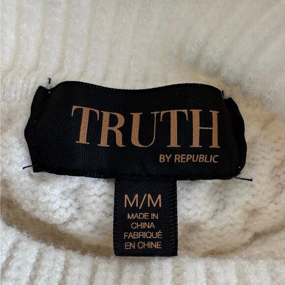 Truth Cableknit Mock Turtleneck Sweater Sz M White Ribbed Sleeves Cozy Cabincore - Picture 3 of 5